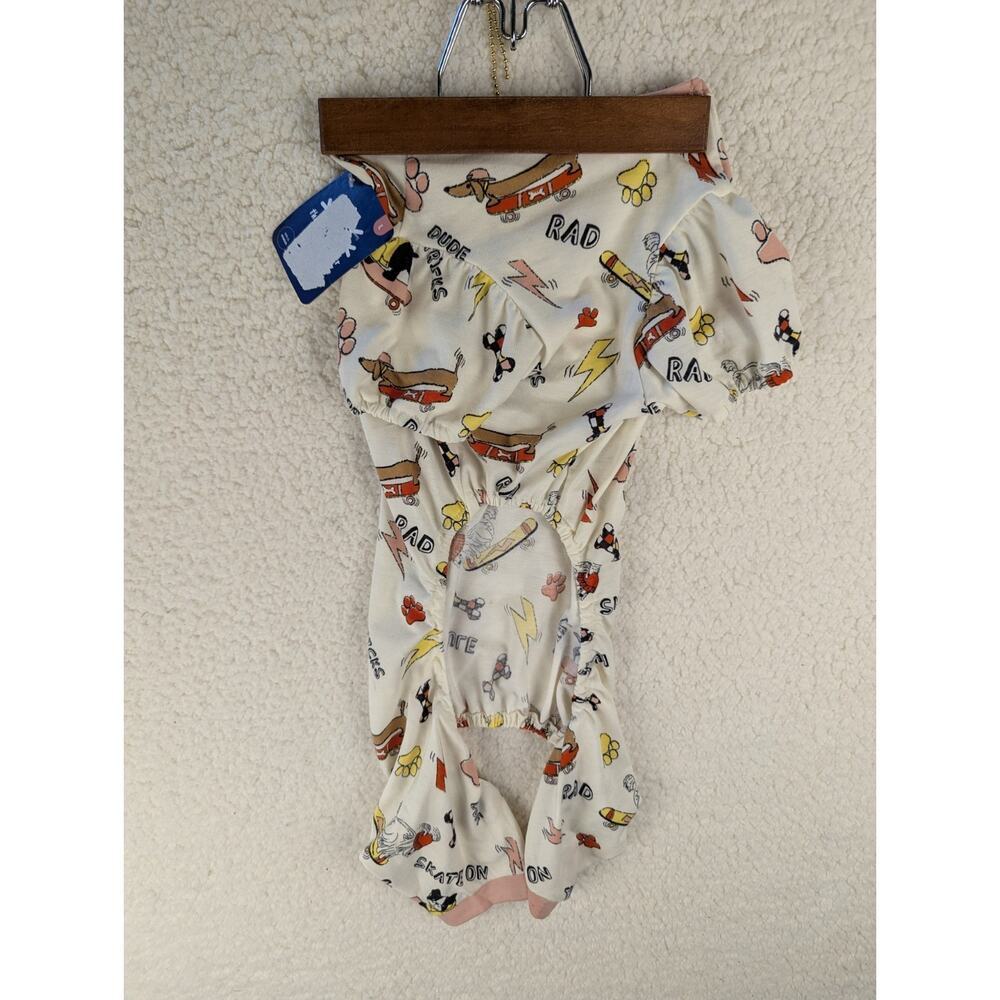 Youly Skateboarding Dog Pet Pajamas Large Pink Cream Puffed Sleeve Rad NEW
